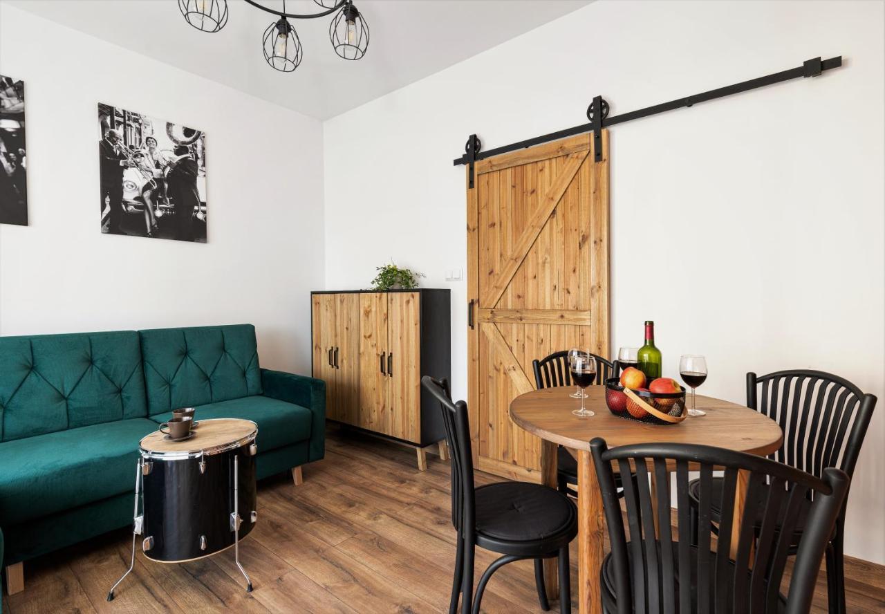 Jazz Station Apartment Go New & Pure Krasków Exterior foto